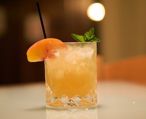 Peach Drink - Summer Drink