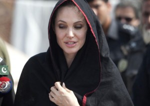angelina jolie wearing shalwar kameez - salwar kameez