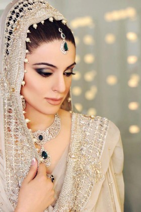 Eastern Desi Pakistan Indian Bridal Makeup