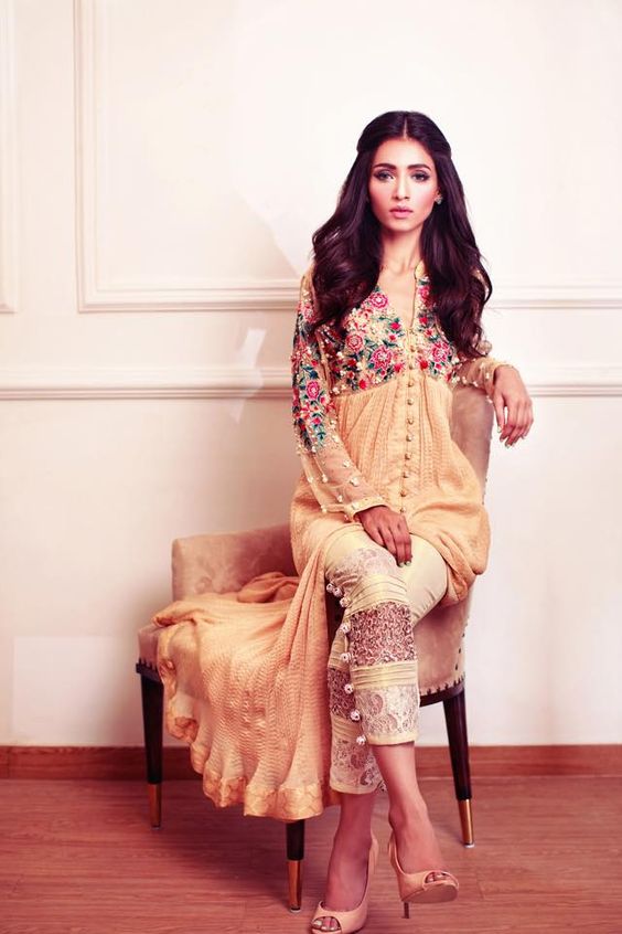 Fashion: Best Pakistani dress designs of 2016 - Fashion Ki 