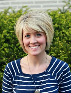 stacked-bob-haircut-short-hairstyles-for-mature-girls