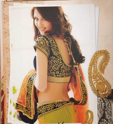 Sari Draping Styles for slim looks