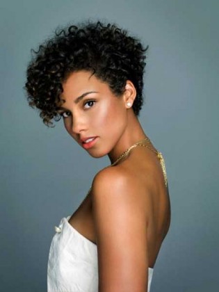 Beautiful Cuts for Black Curly Hair: Short Hairstyles For Naturally curly hairs