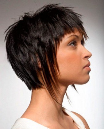 Cropped Feathered Haircut: Short Hairstyles For Girls