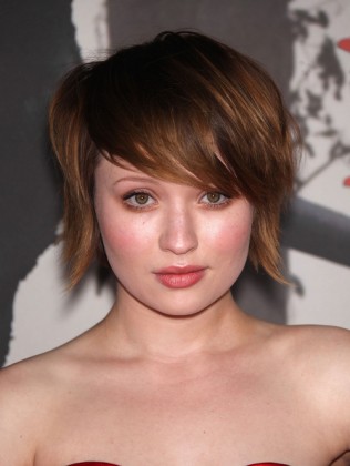 Cropped Feathered Haircut: Short Hairstyles For Girls