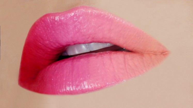 ombre attractive lips