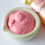 strawberry-clay-mask-2