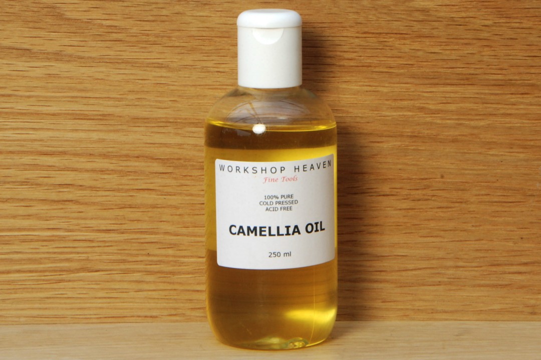 Camellia Oil Benefits For Your Skin, Hair And Overall Health