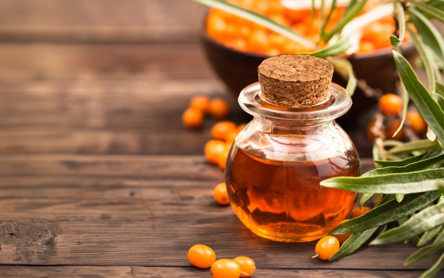 Here Is Why You Should Use Sea Buckthorn Oil For Skin